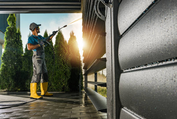 Best Commercial Pressure Washing  in Oregon, WI